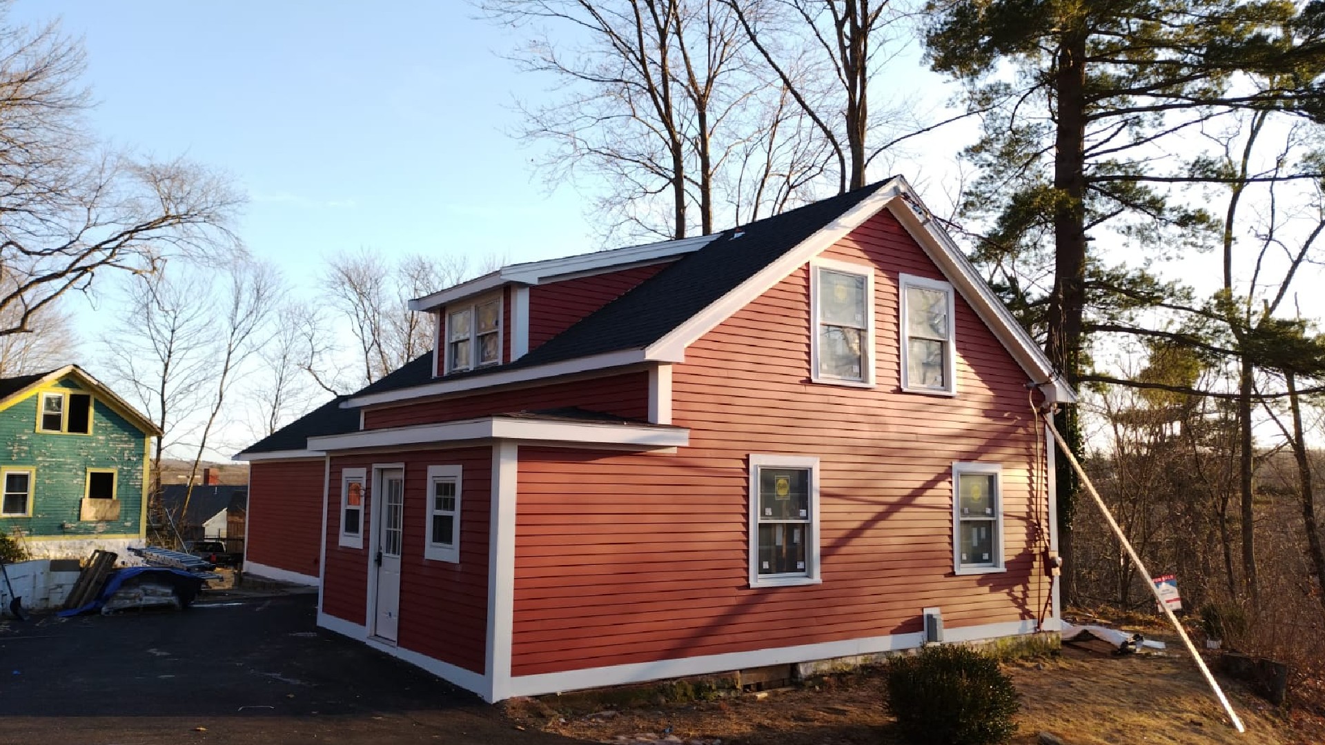 Exterior house painting in Milford, MA