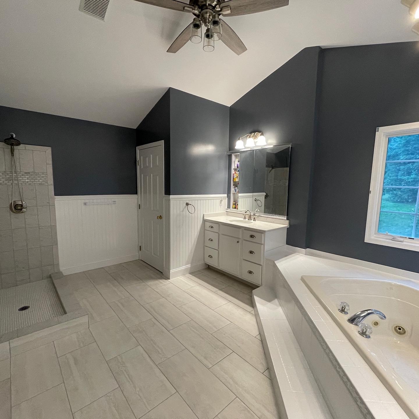 Bathroom remodeling in Franklin MA by Regulus Construction
